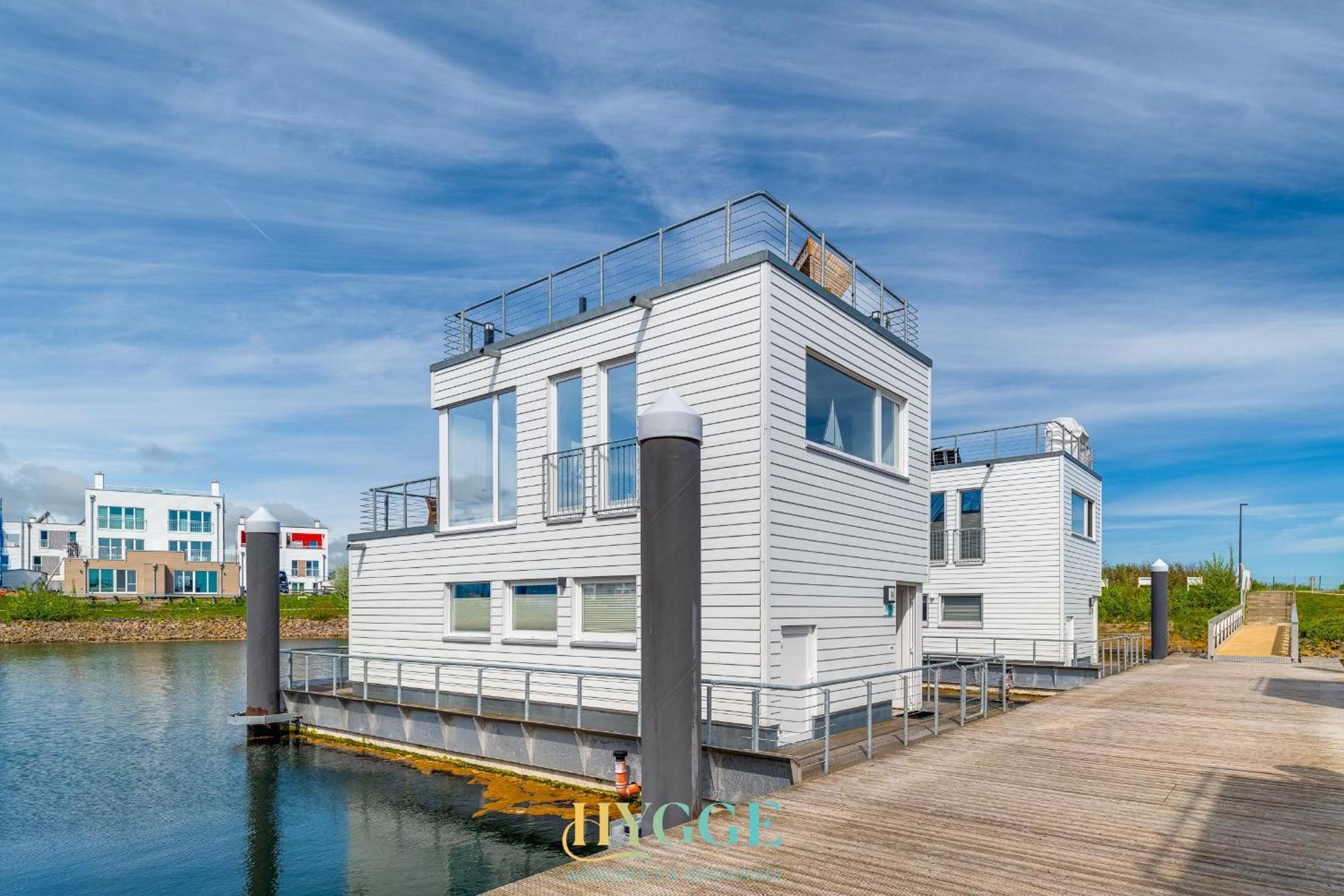 Отель Schwimmendes Haus - An Bord Zwei Ольпениц Экстерьер фото
